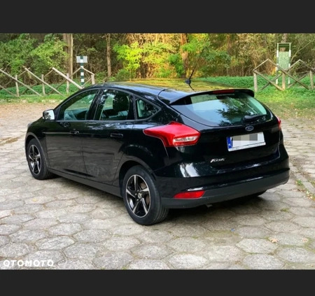 Ford Focus cena 37700 przebieg: 140200, rok produkcji 2015 z Rypin małe 301